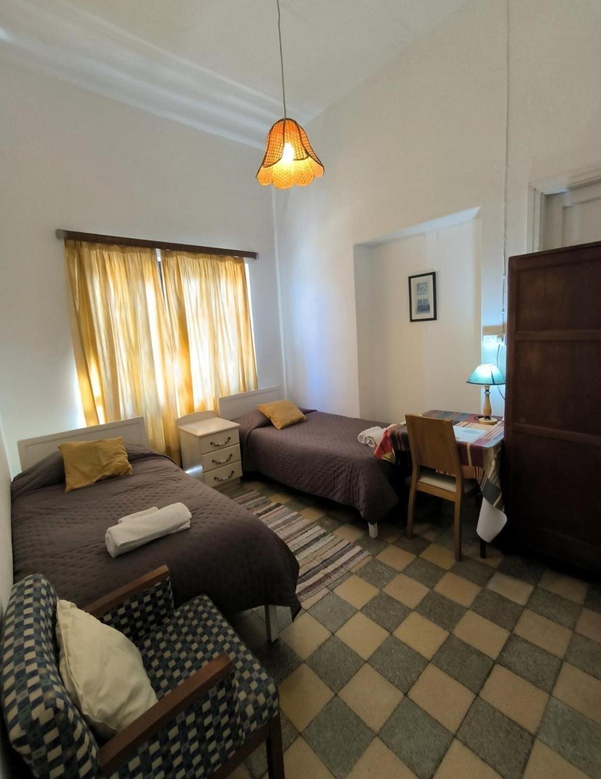 Ostello Trianon Paphos Esterno foto